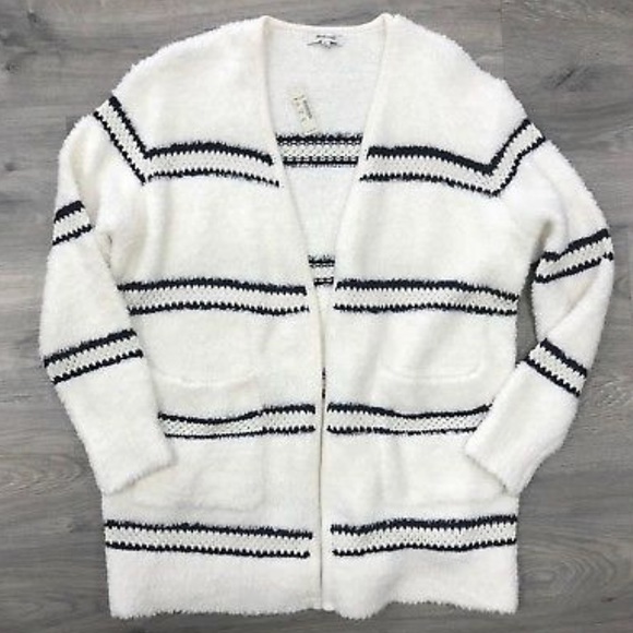 Madewell Bouclé Cardigan Sweater - Oversized Wool - Picture 2 of 6